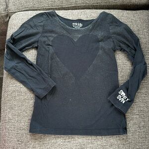 77 Kids by American Eagle Girls Long Sleeve Black Glitter Heart T-shirt Size 7
